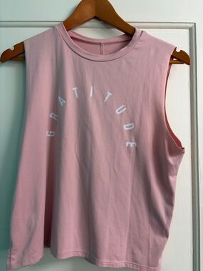 Women’s Pink Graphic Tank Top with 'GRATITUDE' Print